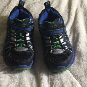 Stride Rite boys’ shoes